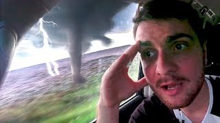 JAI RISQUÉ MA VIE POUR CETTE VIDÉO  Chasse à la tornade [upl. by Giark]