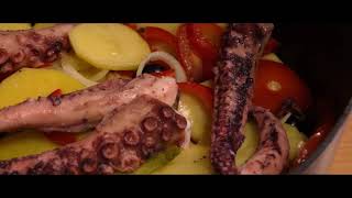 Hobotnica iz pećnice  Octopus from the oven [upl. by Pasahow]