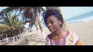 Kwabena Kwabena  Tuamudaa Official Video [upl. by Jacobine868]