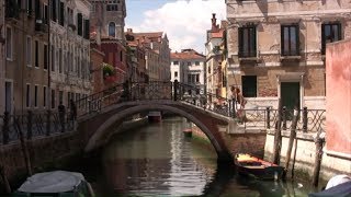 Venice Italy  Tour the Hidden Parts of Veneza Italia [upl. by Aiken]