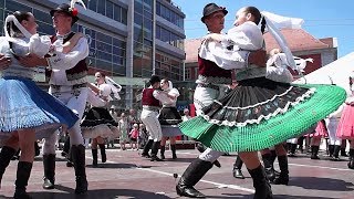 Slovakian Folk Dance  Danetzare in Erfurt [upl. by Dibbrun]