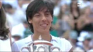 Tennis  Francesca Schiavone 5 giugno 2010 premiazione Roland Garros [upl. by Marty927]