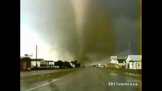 Pampa Texas Tornado 681995 [upl. by Kiyoshi]