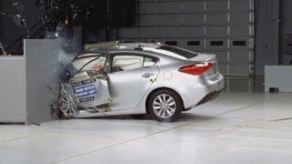 Terrifying car crashes New crash test revealed by Insurance Institute for Highway Safety [upl. by Asoj]