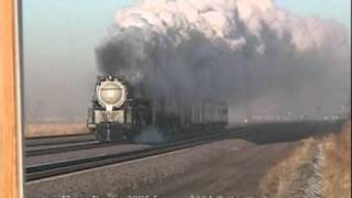 Union Pacific 3985 steaming to the Super Bowl Jan2004  Lexington Neb [upl. by Raymund982]