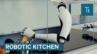 Robotic Chef Does All The Cooking For You [upl. by Anitak]