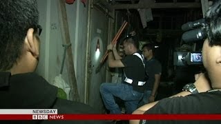 MALAYSIA RAIDS 10000 POLICEMEN IN SEARCH OF ILLEGAL WORKERS  BBC NEWS [upl. by Corbin]