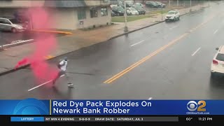 Red Dye Pack Explodes On Newark Bank Robber [upl. by Delos]