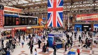 A Walk Through The London Victoria Station London England [upl. by Olsson]