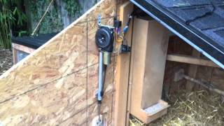 Simple automatic chicken coop door [upl. by Wesle]