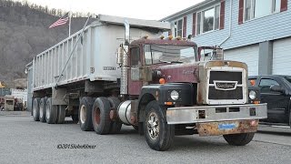 12V71 Detroit Diesel Brockway [upl. by Yroffej]