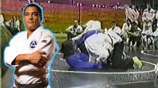 RARE Rickson Gracie Rolling With 50 People For 25 Minutes At A Seminar In Chicago 😱🔺 [upl. by Hcirdla]