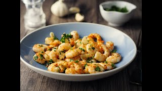 RECETTE EXPRESS  CREVETTES SAUTÉES À LAIL  rapide et pas chère [upl. by Venu]