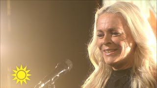 Malena Ernman  ”Gabriellas sång”  Nyhetsmorgon TV4 [upl. by Seppala]